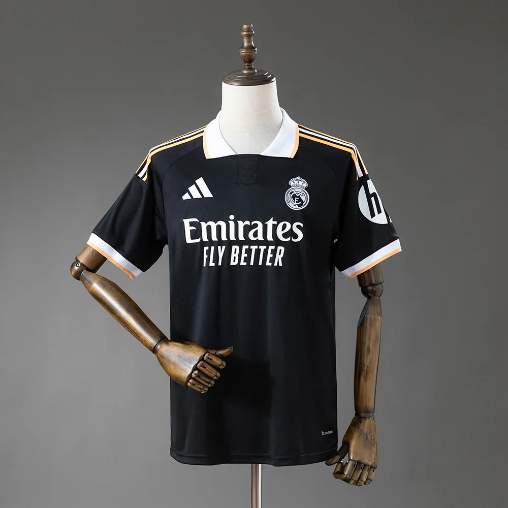 Camiseta Real Madrid Concept 26/27