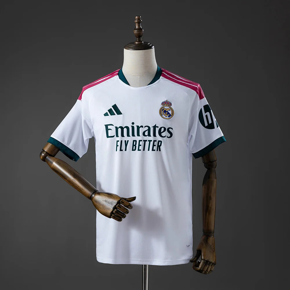 Camiseta Real Madrid Local 26/27