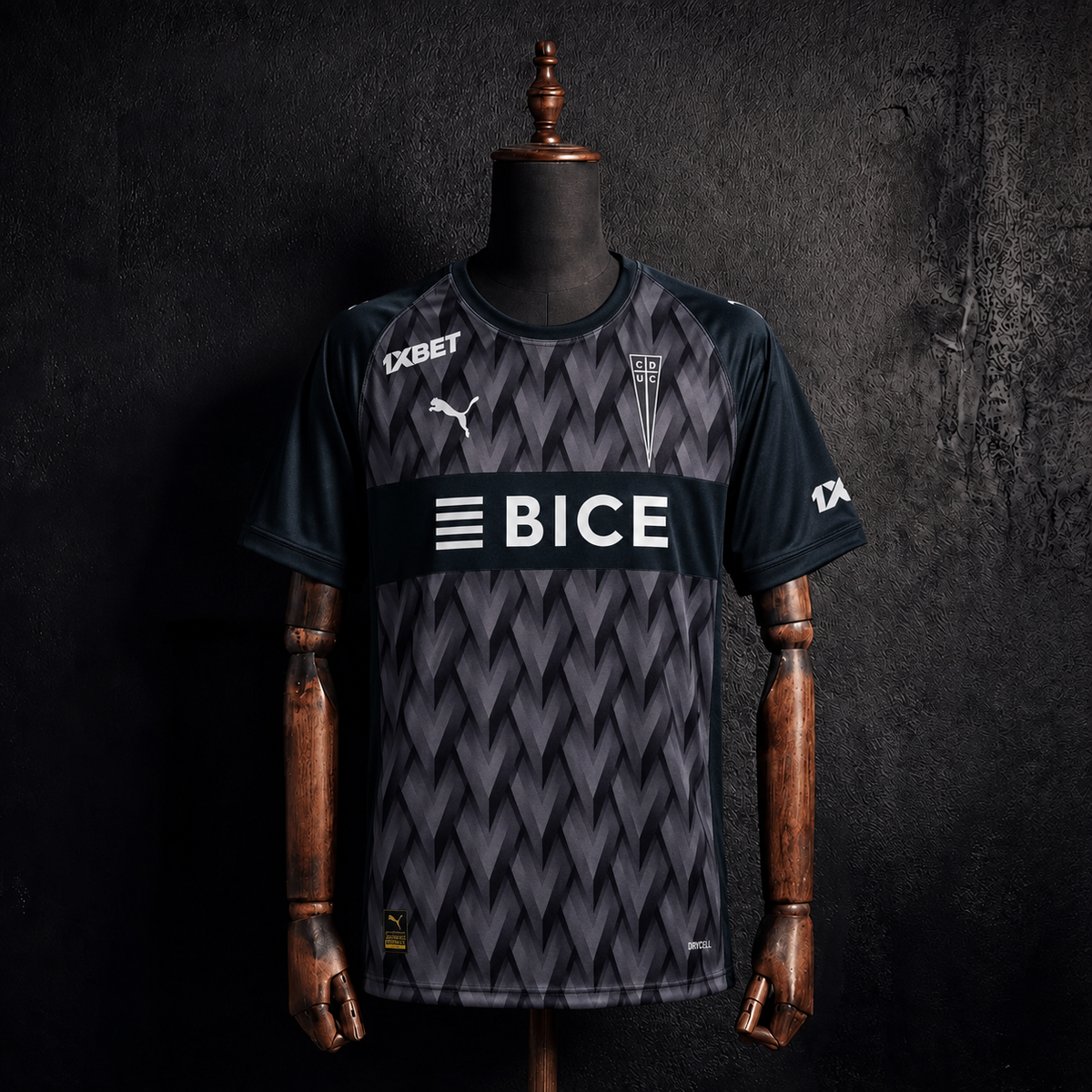 Camiseta Universidad Católica Puma Edición Especial 26/27