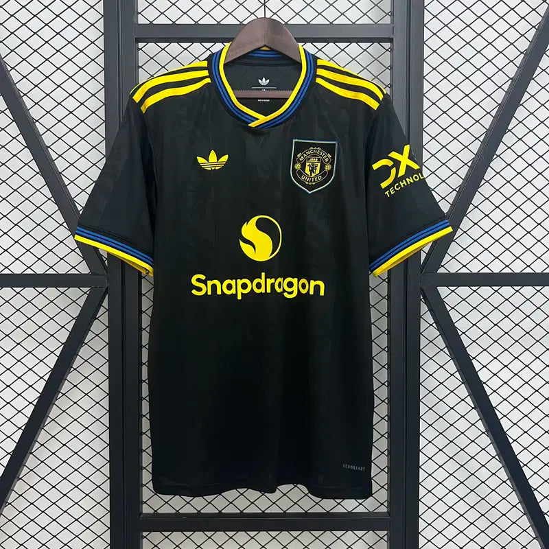 Camiseta Manchester United Tercera 25/26 posterior