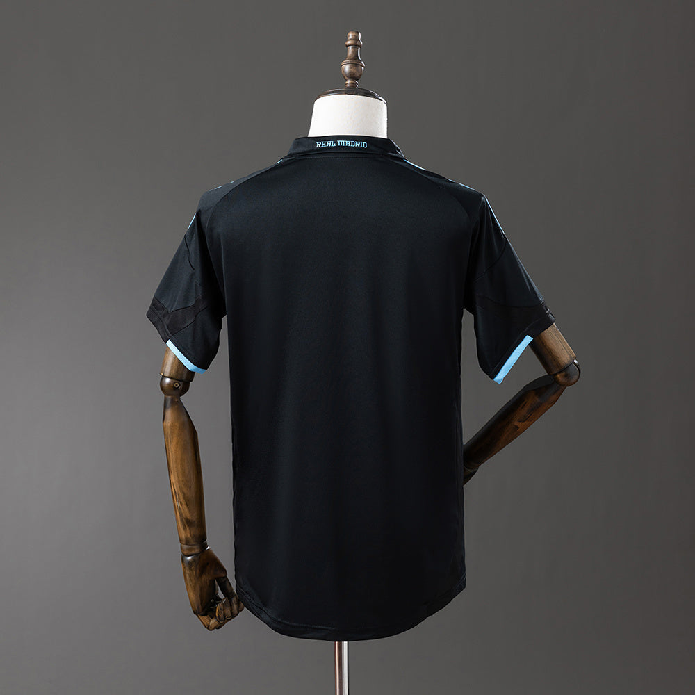 Camiseta Real Madrid Visitante 09/10 posterior