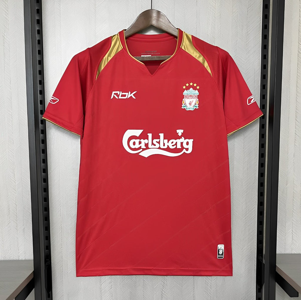 Camiseta Liverpool Local 2005/06 posterior