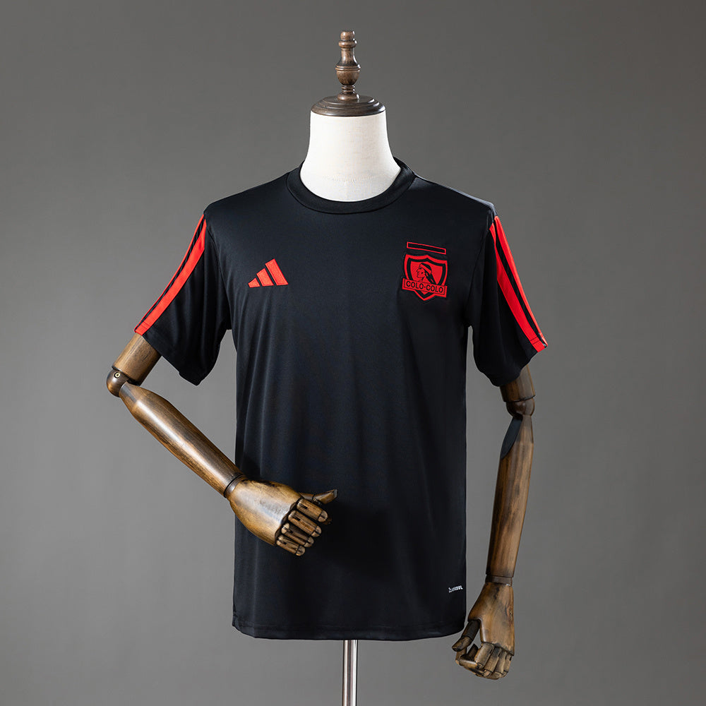 Camiseta Colo-Colo DNA 26/27 Adultos - frontal